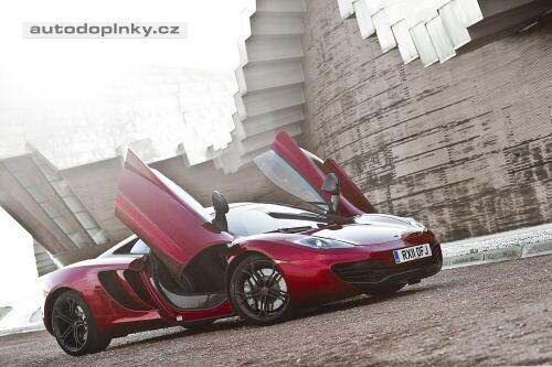 McLaren MP4-12C s vylep�en�mi