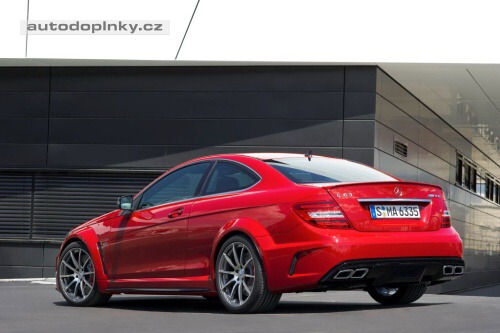 CLK se vrac� - C63 Coupe