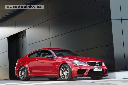 CLK se vrac� - C63 Coupe
