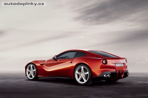 Ferrari odhalilo F12berlinetta