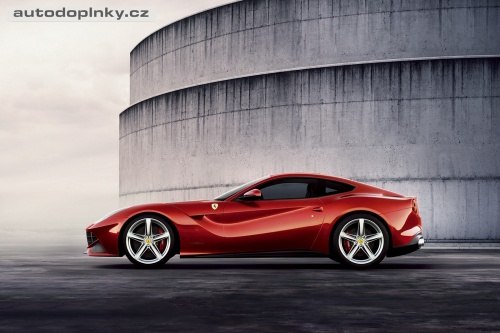 Ferrari odhalilo F12berlinetta