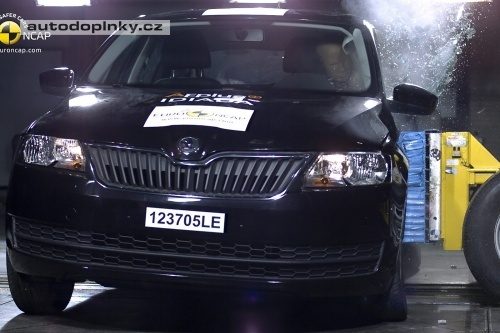 V�sledky NCAP: sm�la pro Lodgy
