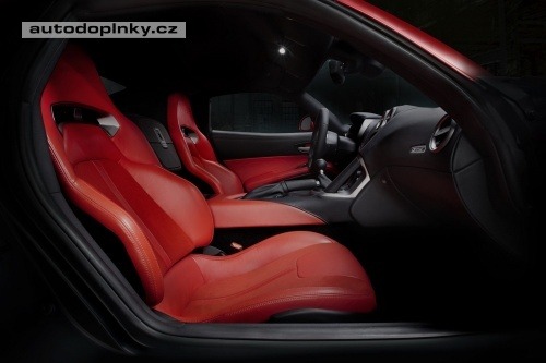 Zmije Viper ofici�ln� odhalen