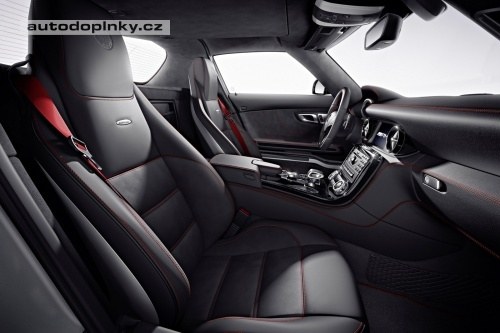 Mercedes vylep�uje SLS AMG