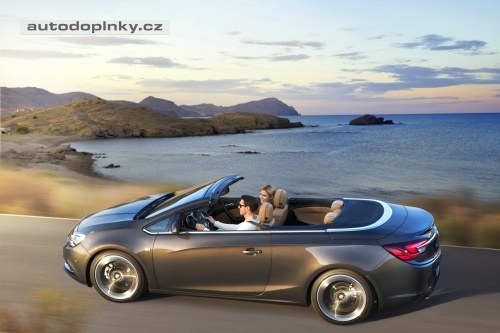 Opel Cascada � nov� kabriolet