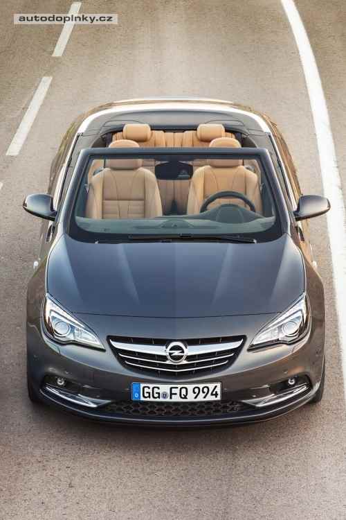 Opel Cascada � nov� kabriolet
