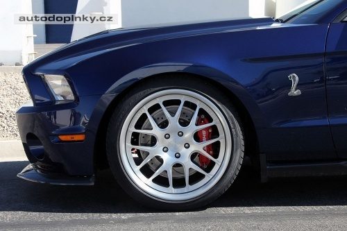 Shelby chyst� v�konn� GT500