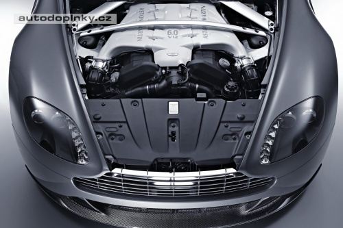Aston Martin Cygnet s dvan�ctiv�lcem