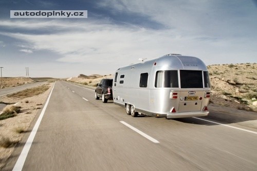 Range Rover SDV8 s Airstream 684