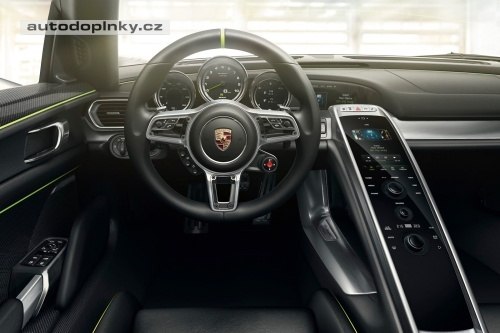 Porsche 918 Spyder ofici�ln�
