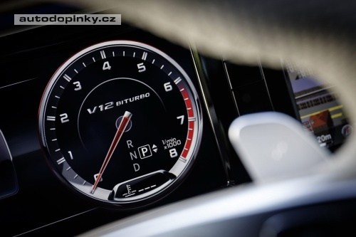 Mercedes S 65 AMG � V12 621 kon�