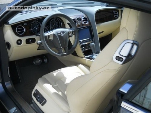 Rolls-Royce nebo Bentley?
