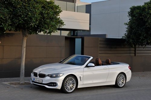 BMW chyst� 4 Convertible