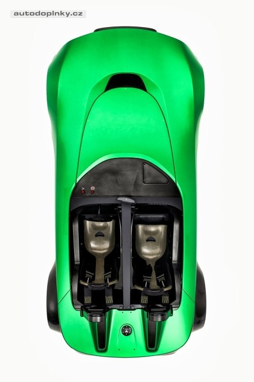 Caterham AeroSeven - nov� Lotus 7