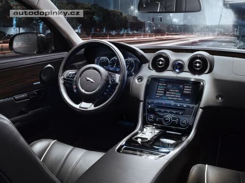 Jaguar XJ neohro�en� ko�ka