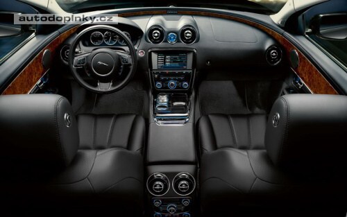 Jaguar XJ neohro�en� ko�ka
