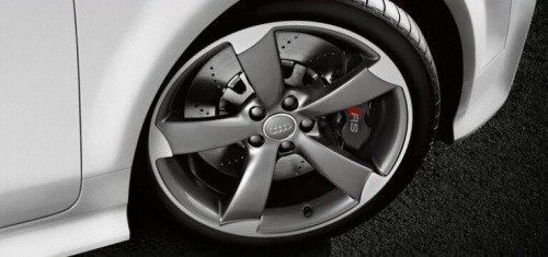 Audi TT-RS - prvn� fotky