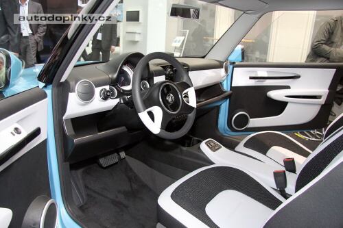 Trabant se vrac�