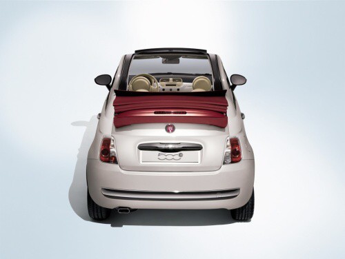 Fiat 500 shodil st�echu