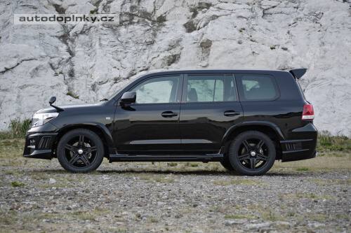 Land Cruiser Black Bision