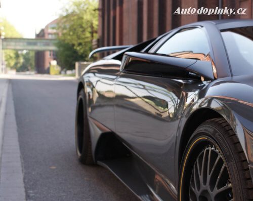 Murci�lago s pohonem zadn�ch kol