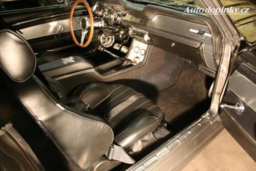 Eleanor se vrac�