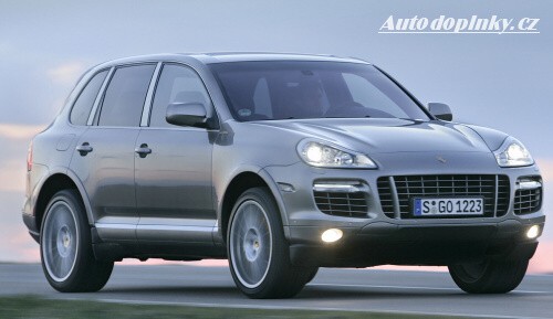 Porsche Cayenne 550 PS