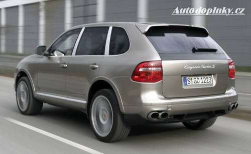 Porsche Cayenne 550 PS