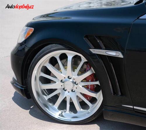 Lexus LS460 ve verzi SF46K