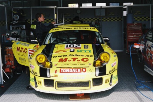 zavody/00_rok_2005/21_03_2005_porsche/porscherenauerbox