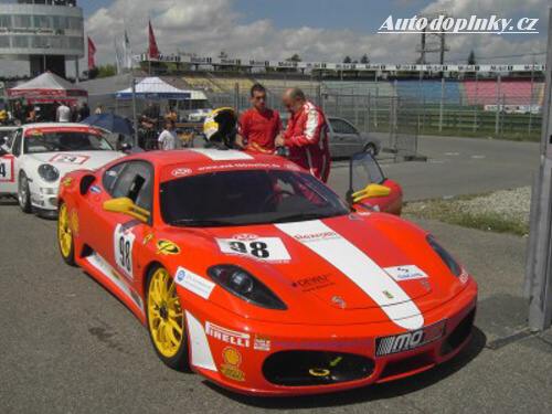 100 mil na Hockenheimu