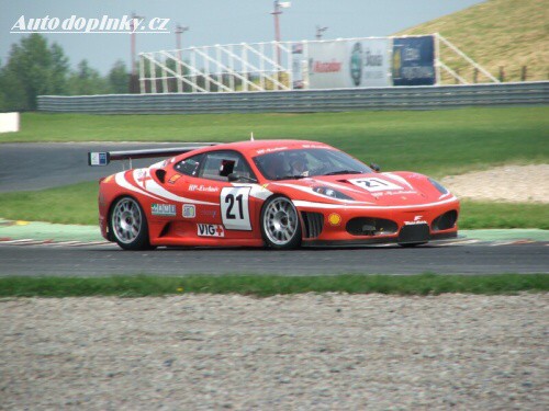 Podzimn� cena Brna s Lichtner-Hoyerem z FIA GT