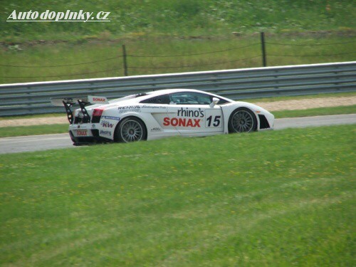 Podzimn� cena Brna s Lichtner-Hoyerem z FIA GT