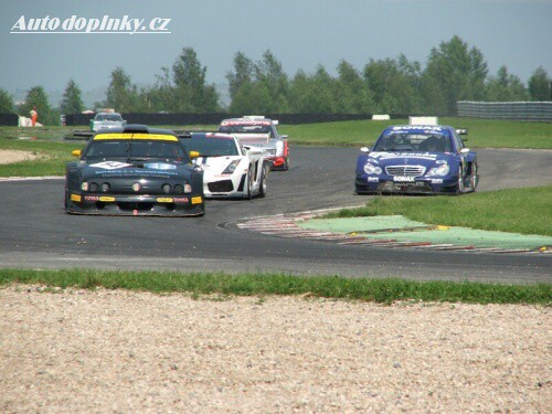 Podzimn� cena Brna s Lichtner-Hoyerem z FIA GT