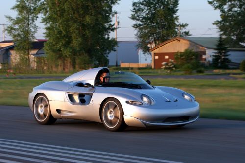 W3 Triposto na bázi Porsche 911