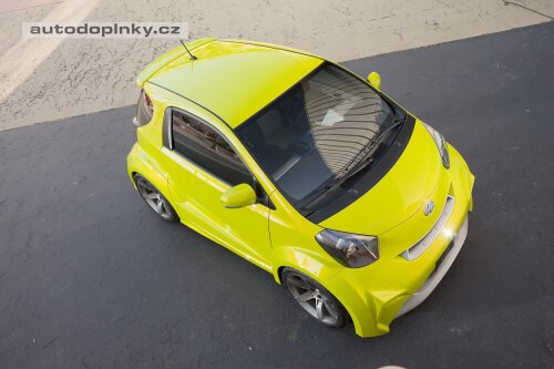 Tuningový Scion iQ