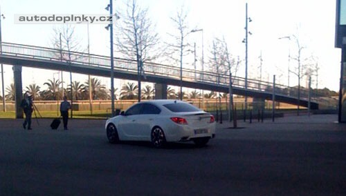 Insignia OPC - první foto