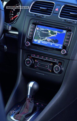 VW Golf GTI - oficiální fotky