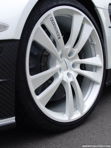 Mansory Renovatio ve stříbrné