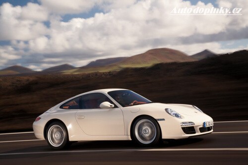 Nové Porsche 911 oficiálně