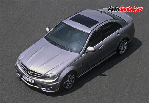 AMG C63 připraveno na souboj