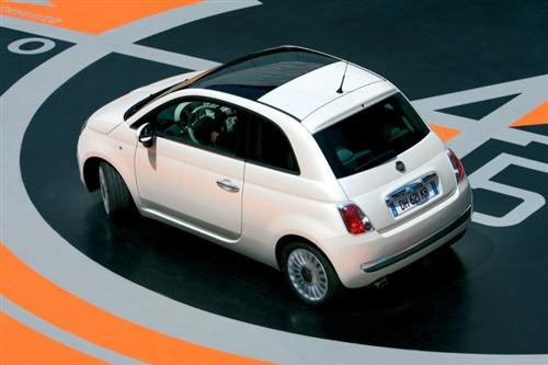 Fiat 500 oficiálně