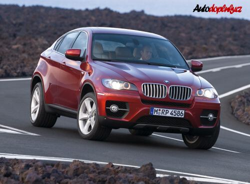 BMW X6 je první SAC na světě