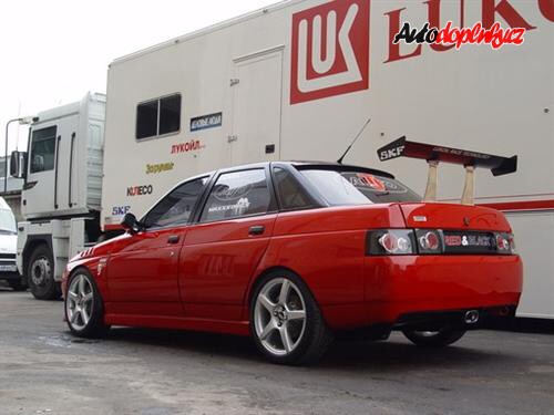 Hustý tuning Lada 2110