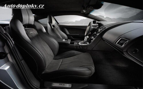 Aston Martin DBS pro muže s velkým M