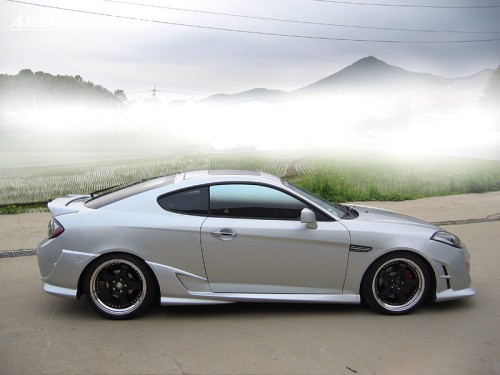 Hyundai Coupé od Tomato