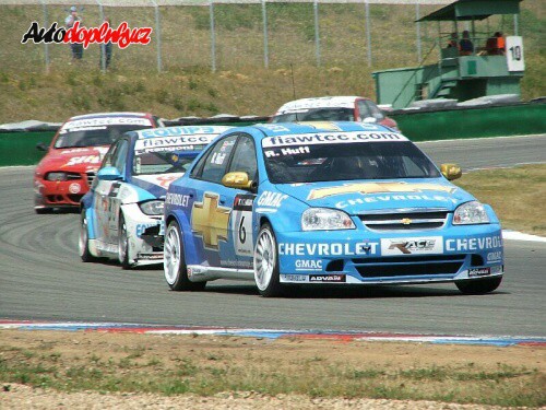 WTCC vítězství Porteira
